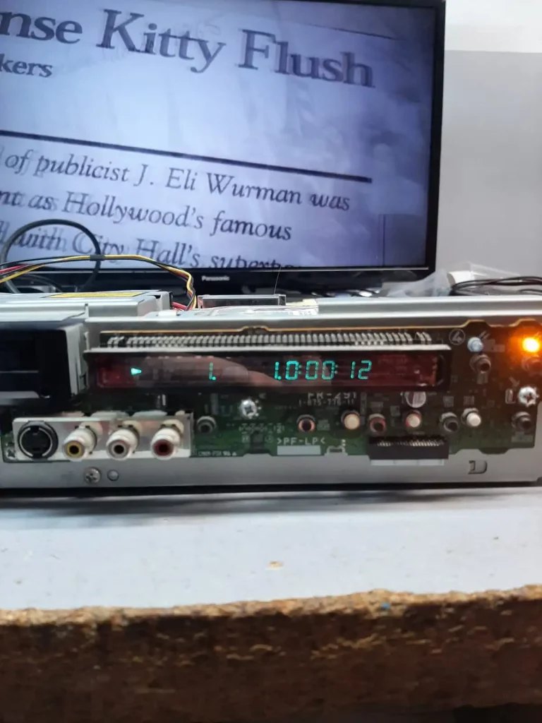 Resultado de reparar un dvd que solo lee cd's